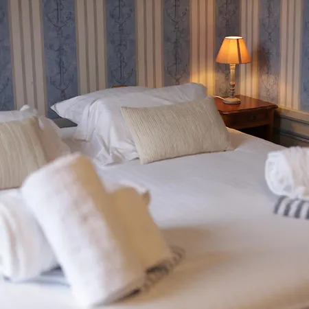 Chateau Du Boulay Morin 4*