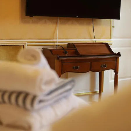 Chateau Du Boulay Morin Le Boulay-Morin