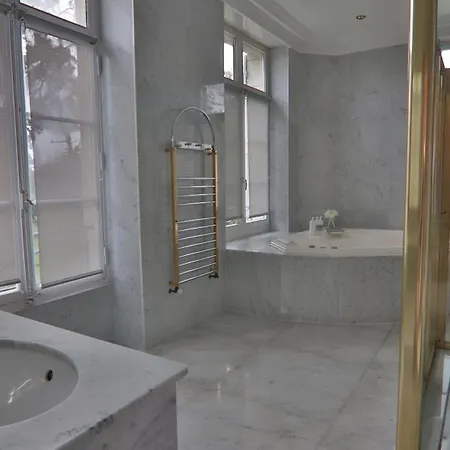 Chateau Du Boulay Morin Hotel 4*