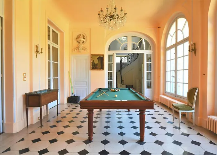 Chateau Du Boulay Morin Hotel