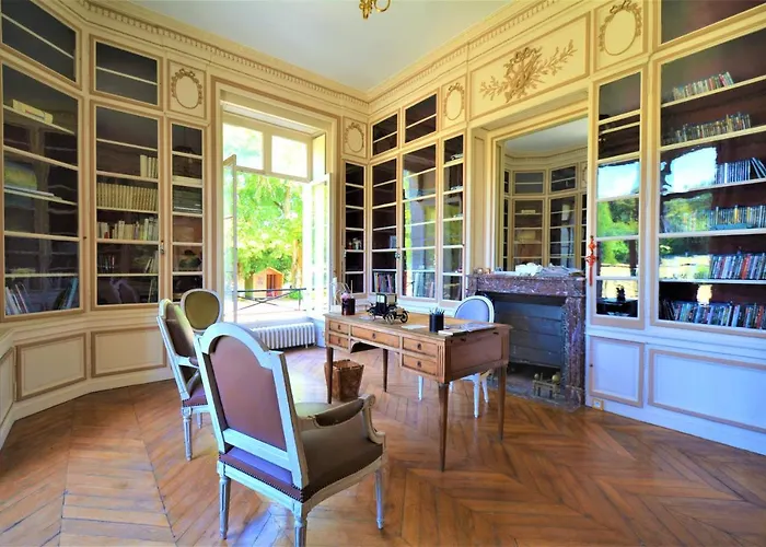 Chateau Du Boulay Morin 4*